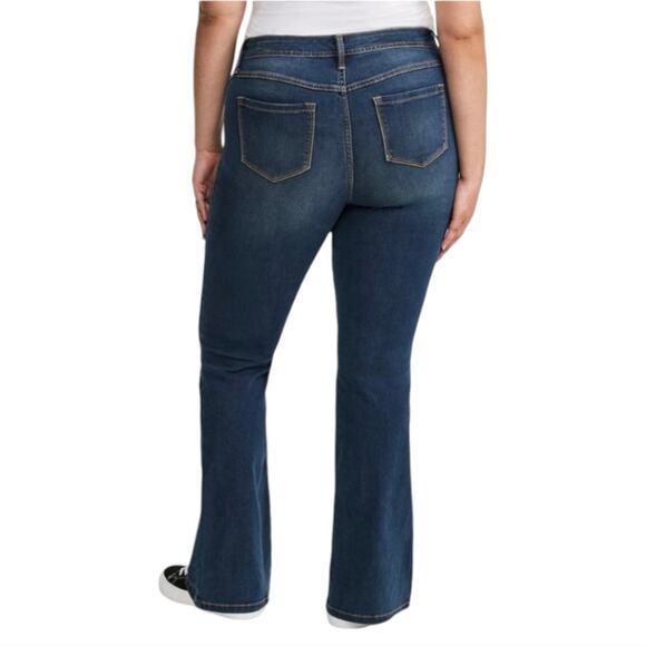 Torrid Medium Wash Easy Relaxed Boot Cut Stretch Casual Jeans Plus Size 24 - Picture 4 of 13